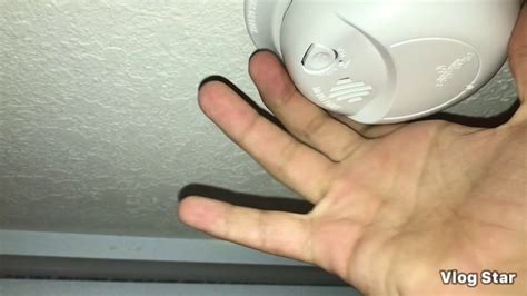 How To Change A Smoke Alarm Battery Without The Smoke Alarm Chirping