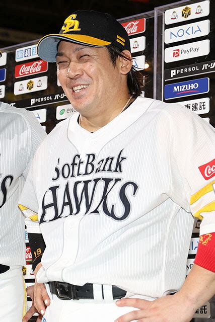 プロ野球fa戦線、前代未聞の様子見合戦はなぜ起きた？ 主砲も正捕手もみんなそろって「熟考 熟考 熟考」（週プレnews）｜d