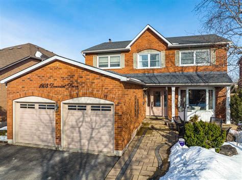 1803 Dencourt Dr Pickering Ontario L1v4y2 Sold History Housesigma