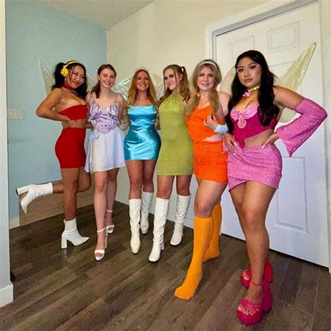 83 Best Group Halloween Costumes For 2023 Group Costume Ideas