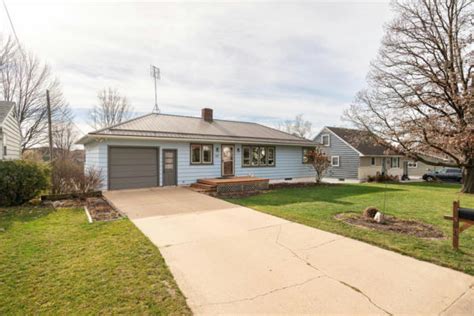 501 W STATE ST, Westby, WI 54667 Single Family Residence For Sale | MLS ...