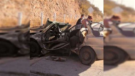 Nogales Mueren Dos Personas Tras Aparatoso Choque En Carretera