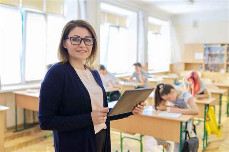 Assegnazione Provvisoria 2024 Docenti Con E Senza Deroga Per La