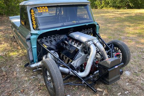 New Twin Turbo Hemi C10 Becomes First Full Size Pickup In The 3s