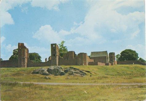 Bradgate park ruins | Monument valley, Natural landmarks, Park