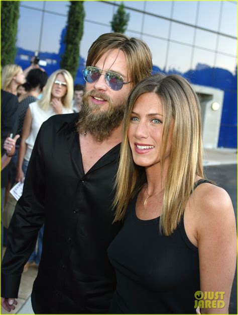 Brad Pitt Had an Erotic Daydream About Jennifer Aniston During 'Fast ...