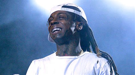 Lil Wayne Was Hospitalized After He Suffered Another Severe Seizure