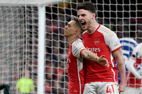 Versus Arsenal Destroza Al Chelsea Y Vuelve A Ser Líder Solitario