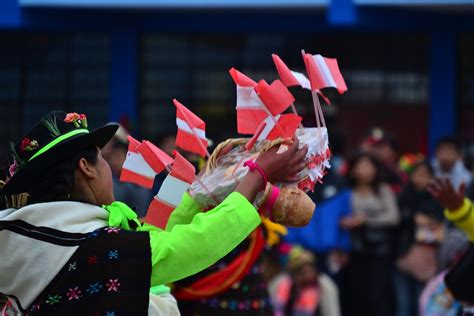 Tradiciones De Peru