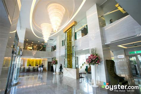 Cosmos Hotel Taipei Review: What To REALLY Expect If You Stay