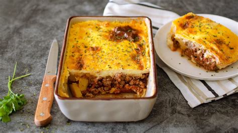 Moussaka Bulgara La Ricetta Tradizionale Con Patate E Carne Macinata