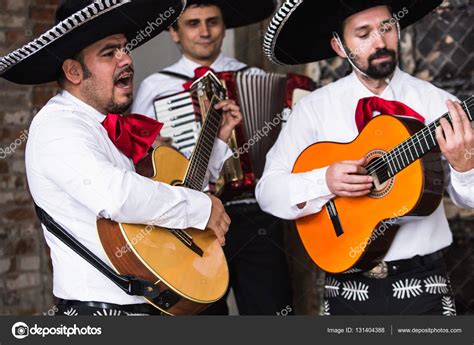 Mexican musicians in the studio — Stock Photo © Scharfsinn #131404388