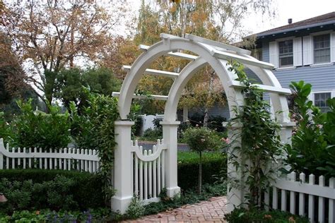 What Is The Difference Between Trellis And Pergola Factors Yard