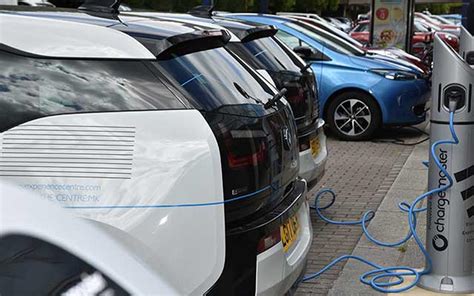 Young Drivers Are Switched Onto Electric Motoring Aa Survey