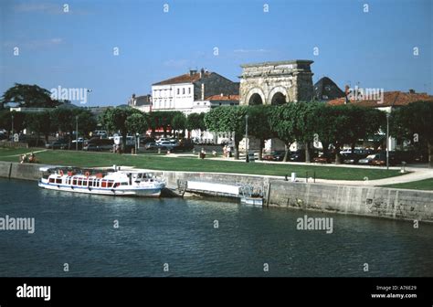 The River Charente at Saintes Stock Photo - Alamy