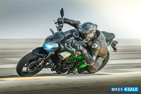 kawasaki   price specs mileage colours   reviews