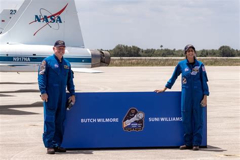 Nasa Astronauts Arrive At Kennedy Space Center Ahead Of Boeing Starliner Crew Flight Test