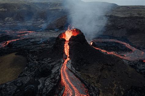 The 11 Most-Famous Iceland Volcanoes | Lava Car Rental