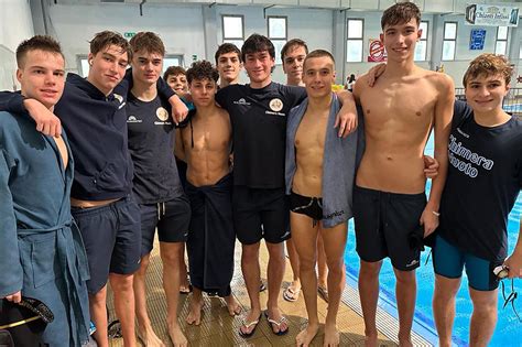 Due Atleti Della Chimera Nuoto In Vasca Ai Campionati Italiani Assoluti