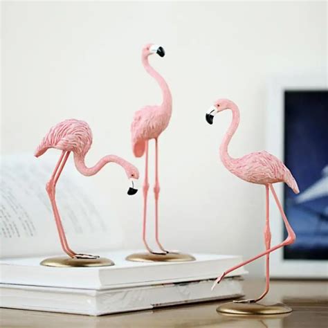 Resin Pink Flamingo Figure Vivid Flamingo Mini Sculpture Statue Resin