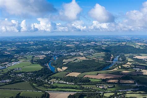 Photo A Rienne Chateaulin Finistere Paf