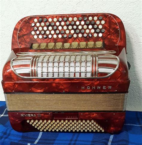 Hohner Akkordeon Riviera Iii Kaufen Auf Ricardo