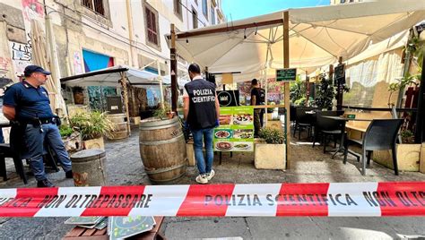 Napoli Due Giovani Feriti A Colpi Di Pistola 25enne Rischia La Vita