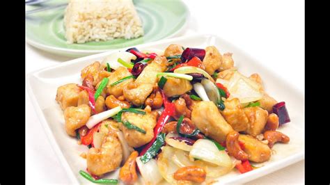 Stir Fried Chicken With Cashew Nuts Thai Food Gai Pad Med Mamuang ไก่ผัดเม็ดมะม่วงหิมพานต์