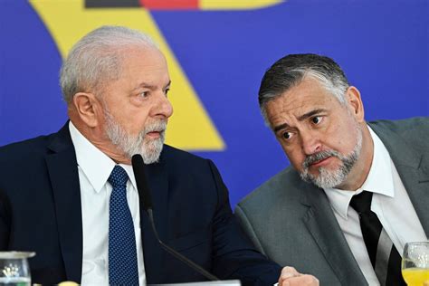 Governo Lula Adota Como Método Uso De Canais Oficiais Para Tripudiar