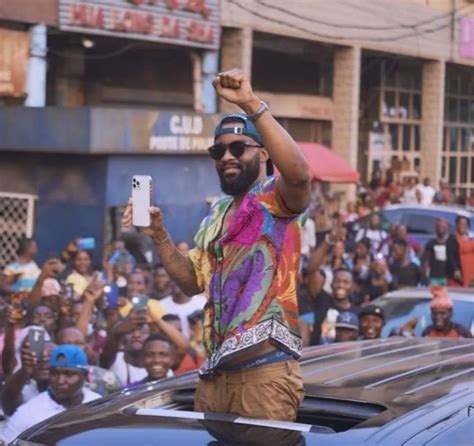 Fally Ipupa Annonce Un Concert Au Stade Omnisports Bepanda De Douala