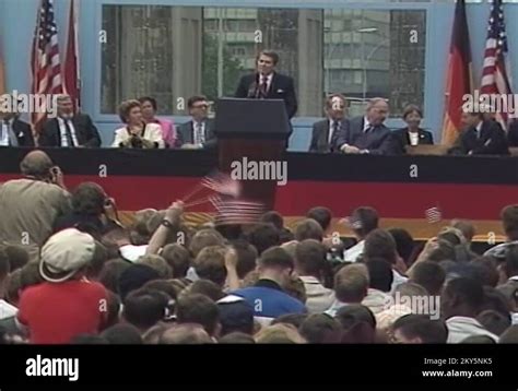 President Ronald Reagan S Speech At The Berlin Wall 1987 Stock Video