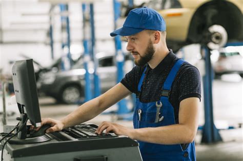 Elektromechanik pojazdów samochodowych Zespół Szkół Trasportowo