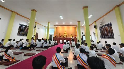 Umat Budha Rayakan Tri Suci Waisak 2568 BE Di Vihara Samudra Bakti