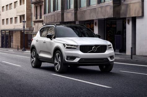 2021 Volvo XC40 T5 R-Design