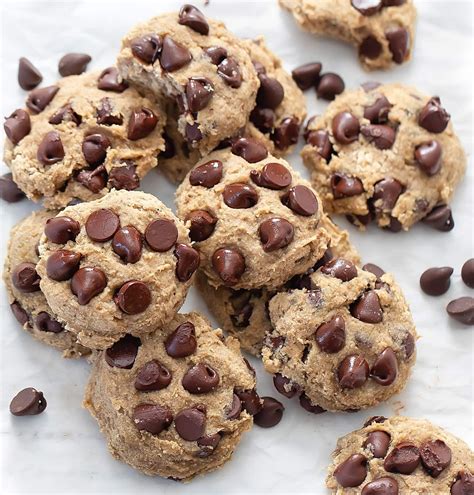 3 Ingredient Healthy Banana Chocolate Chip Cookies No Flour Butter Or Eggs Recipe Banana