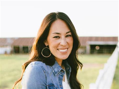 Our Favorite Joanna Gaines Pictures From Fixer Upper Chip And Joanna