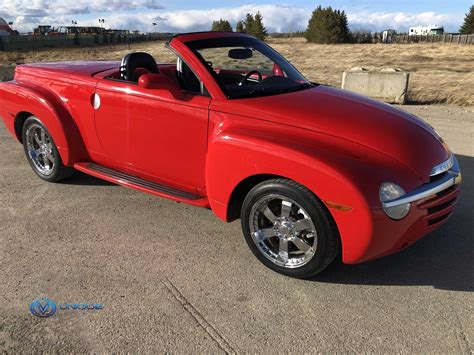 2004 Chevrolet Ssr Hardtop Convertible Beautiful Condition Unique Motor Vehicles