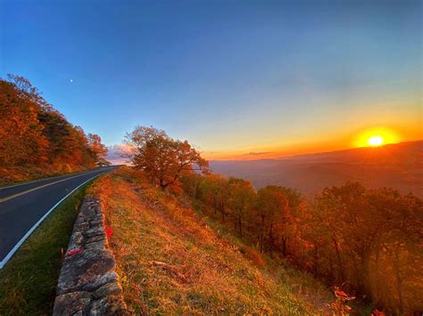 Leaf Peep in these Shenandoah Valley Parks - Shenandoah Valley