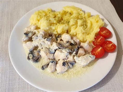 Kuracie Soté So šampiňónmi Hlavné Jedlá Recept Naničmamask