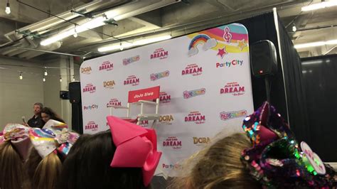 Qanda And Meet And Greet With Jojo Siwa Kansas City Mo 9 21 19 Youtube