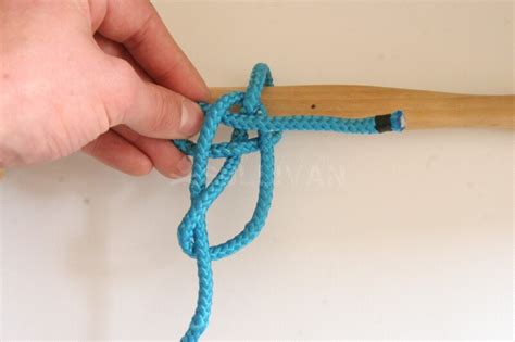 Kalmyk Loop Knot Standard Method