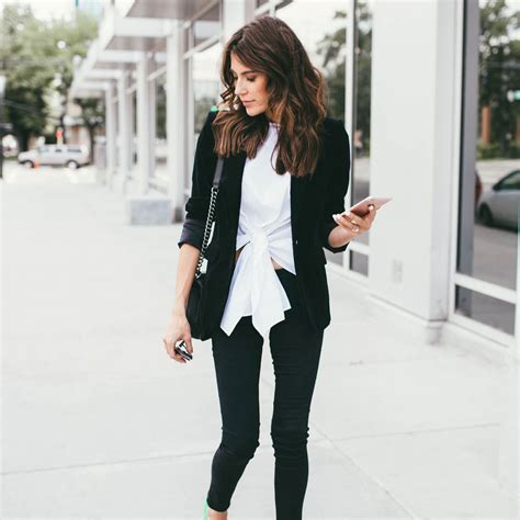 20 Stylish Blazer Outfits For Women