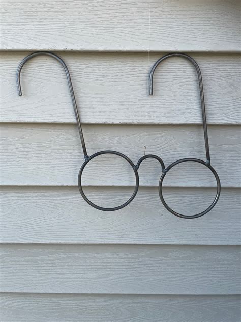 Eyeglasses Eyeglass Hanger Wall Hanger Optometrist Wall Art Etsy