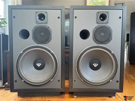 Cerwin Vega D 5 Speakers For Sale Canuck Audio Mart