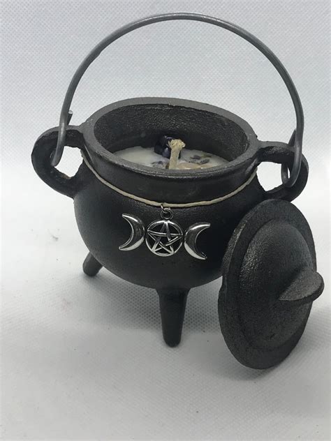 Mini Cast Iron Cauldron With Lid Filled With Soy Wax Open Your Etsy