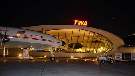 Tour Of The Twa Constellation At The Twa Hotel Youtube