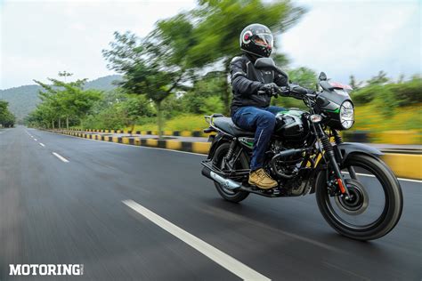 Bajaj CT 125X First Ride Review The Kadak Factor Motoring World