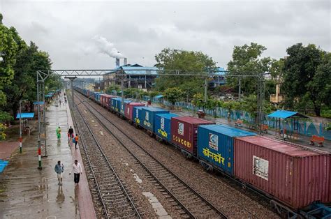 Indias Container Cargo Rail Volume Rises 1763 Yoy In Fy22 Report