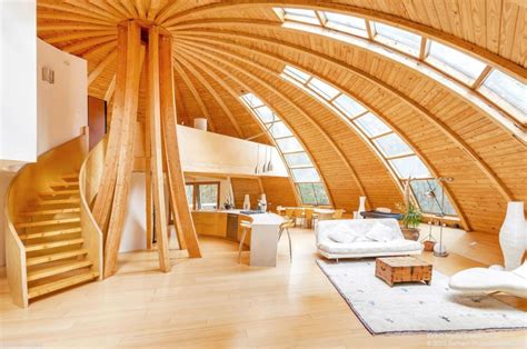 Dome Home Spins 360 Degrees To Make The Most Of Daylight And Views