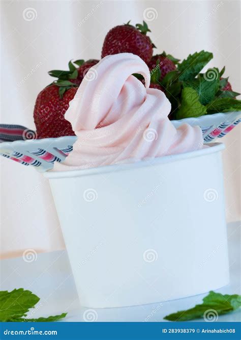 Frozen Soft Serve Yogurt Stock Image Image Of Cold 283938379